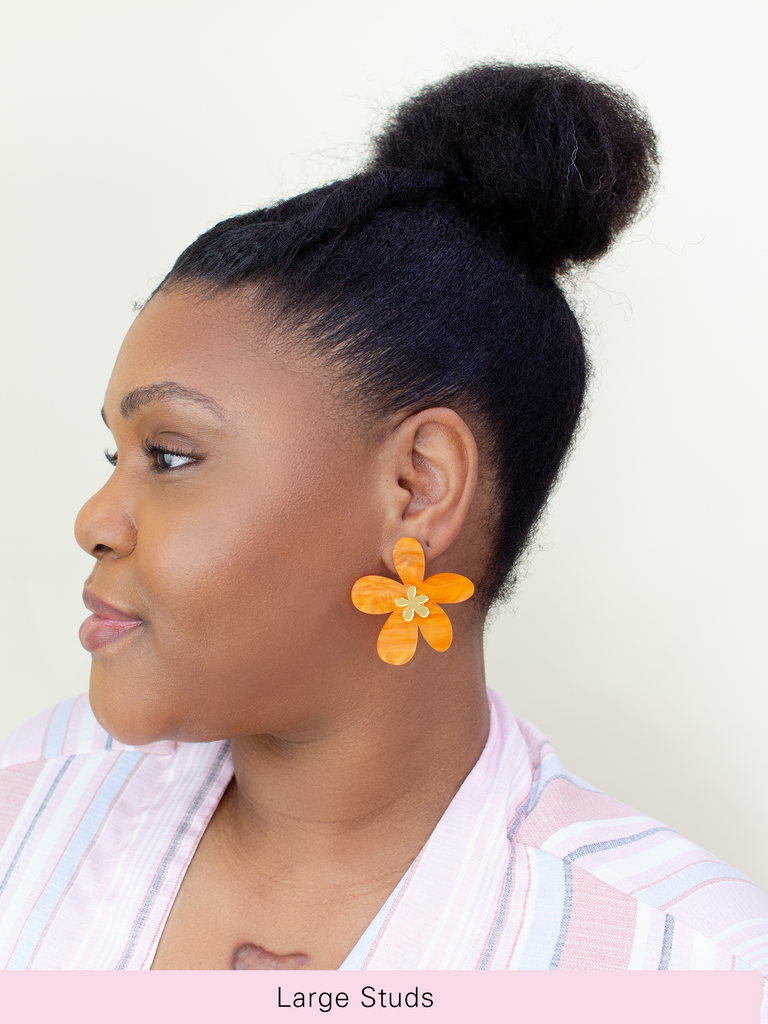 Flora Studs in Orange